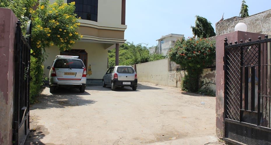 undefined Hotel Parmatma 8