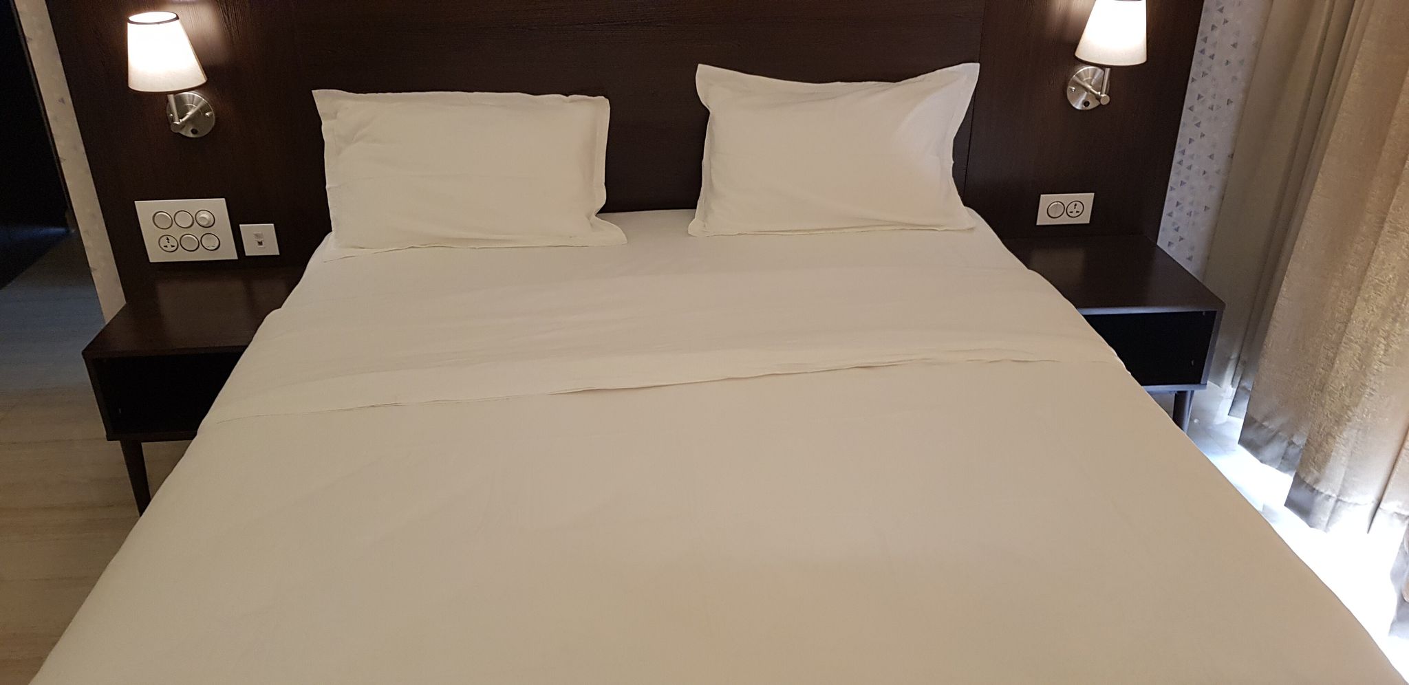 Fortune Plaza Hotel Deluxe Double Room 3