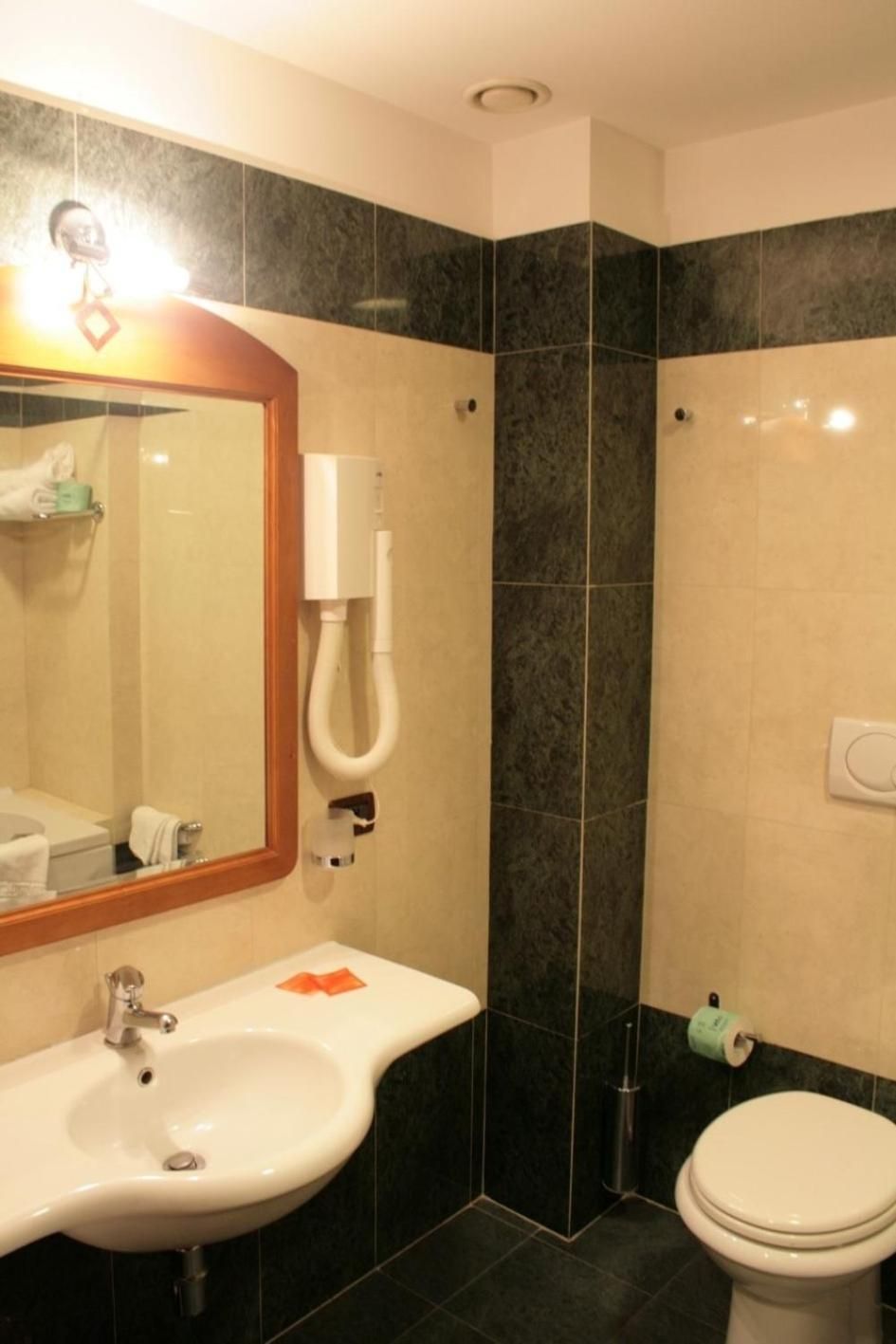 undefined Ulisse Deluxe Hostel 9