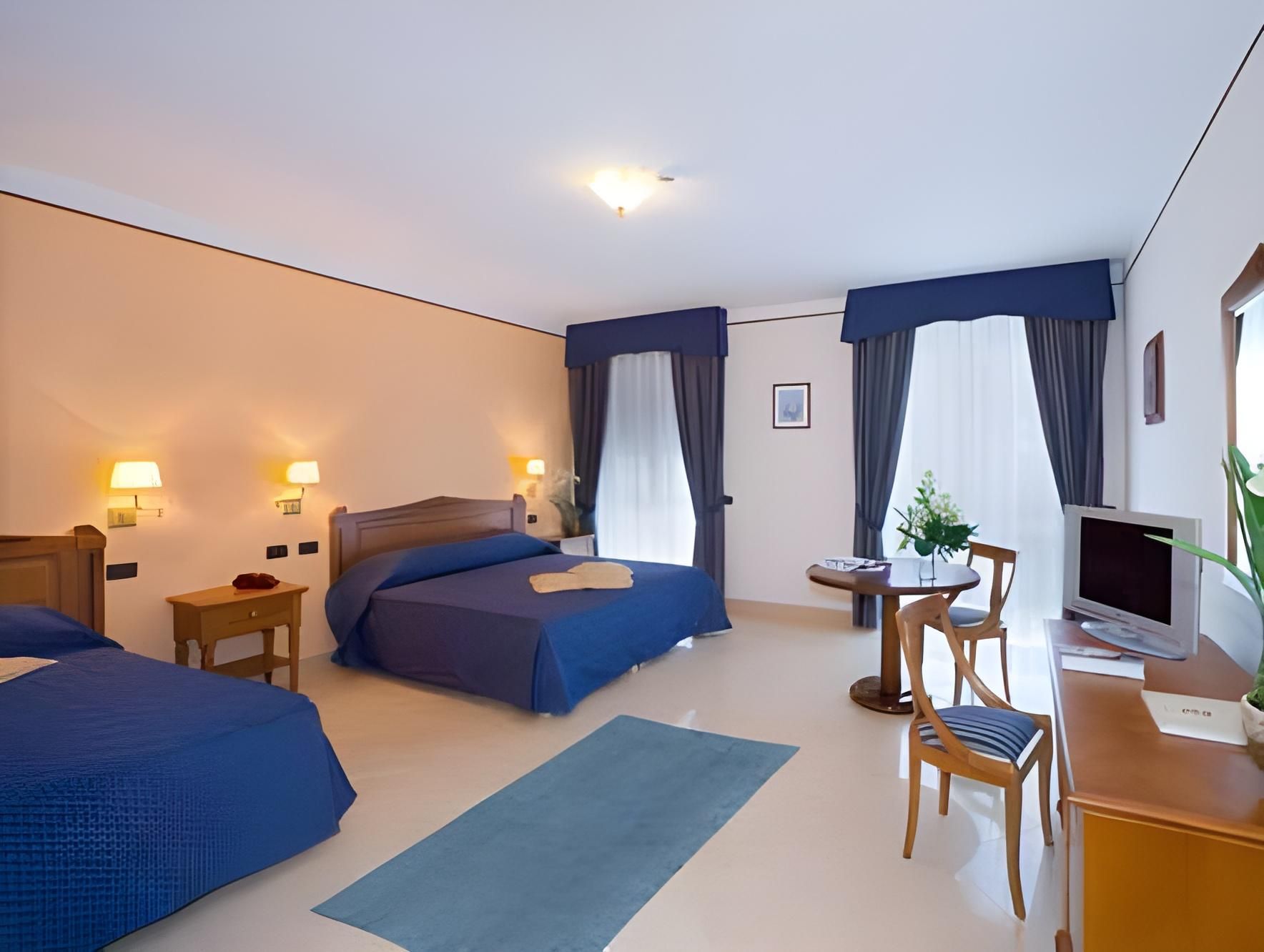 undefined Ulisse Deluxe Hostel 10