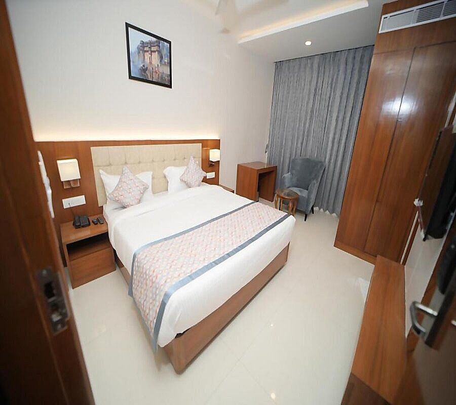 Hotel Veda Executive Room