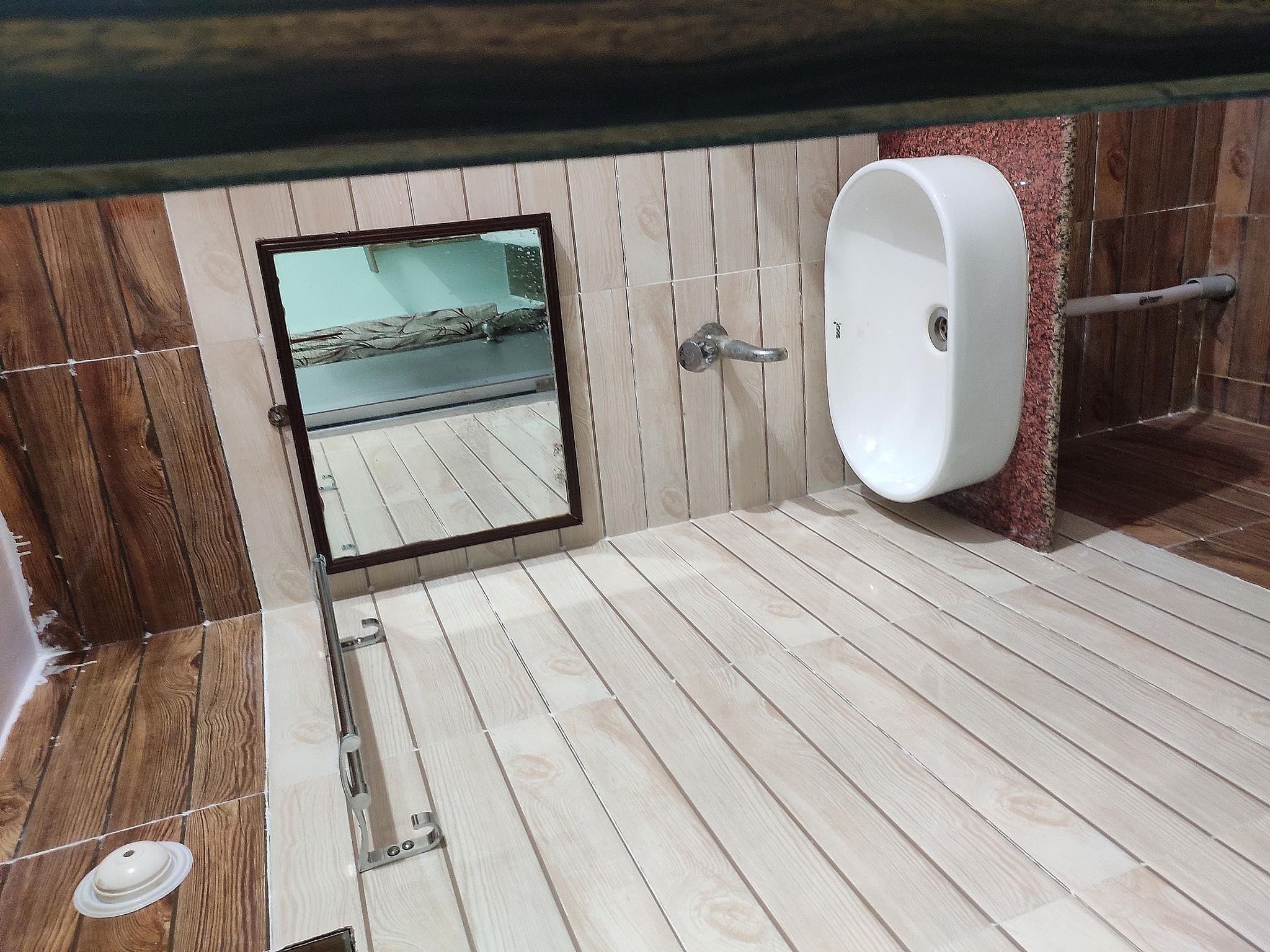 Hotel Awadh AC Double Room 6