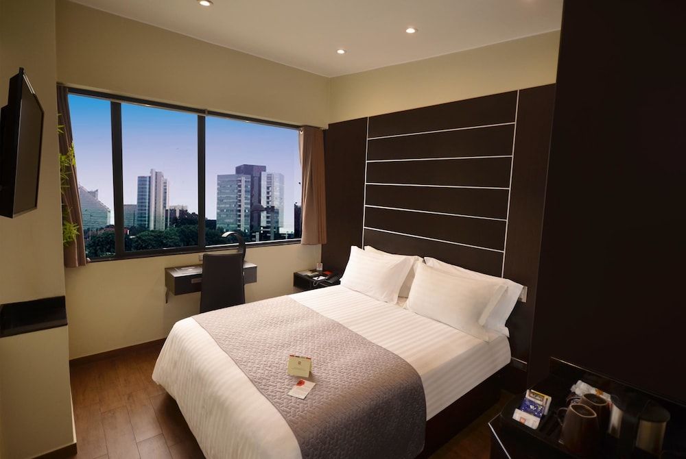 undefined qp Hotels Lima 3