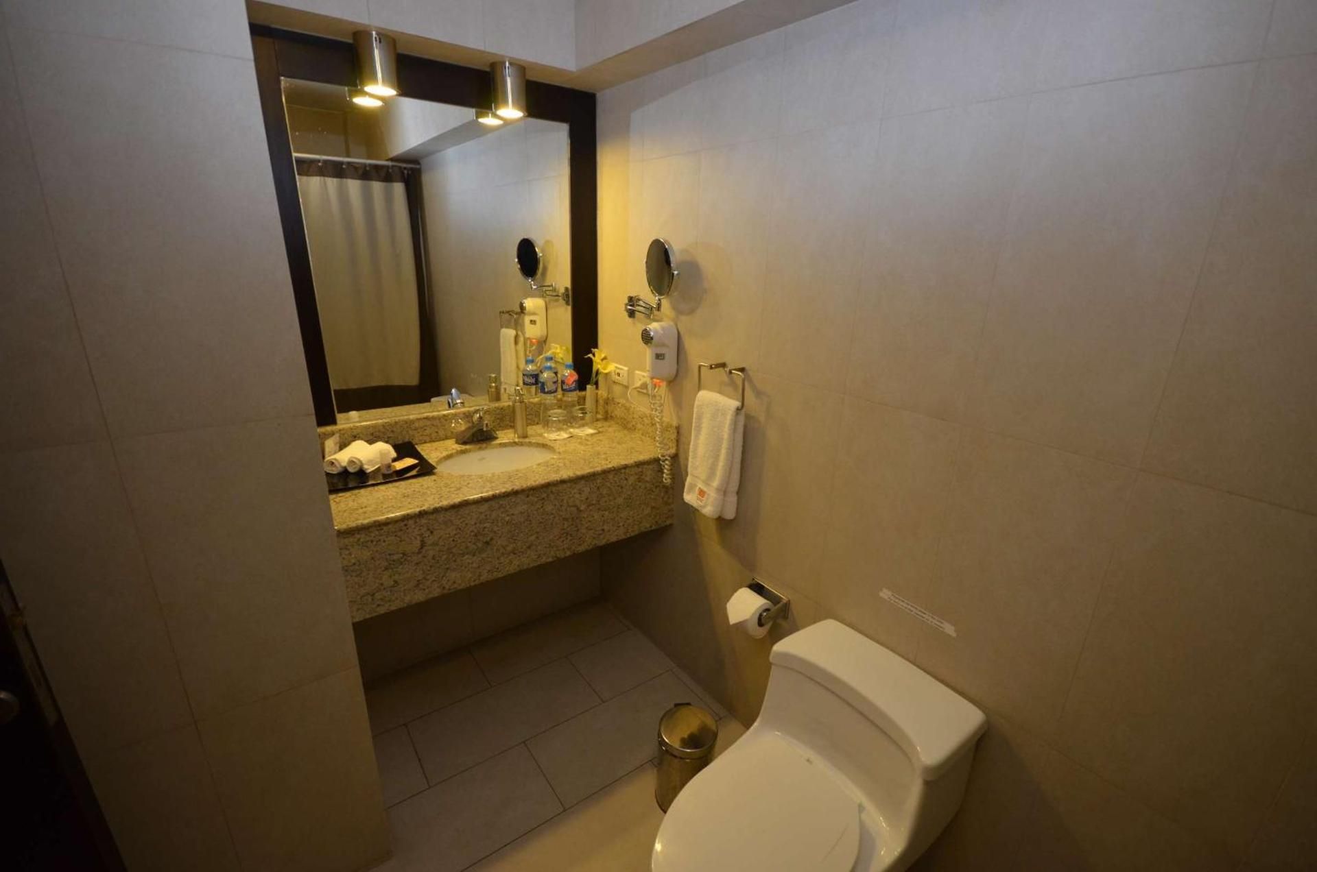 Suite with Two Queen Beds