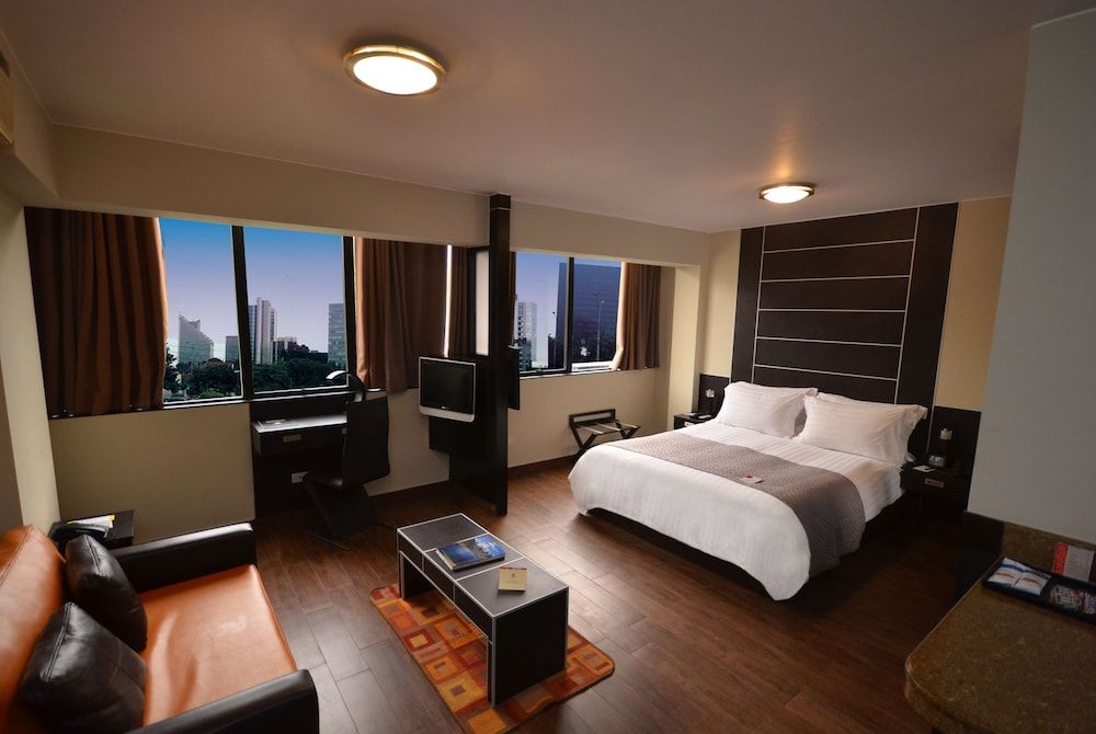 undefined qp Hotels Lima 2
