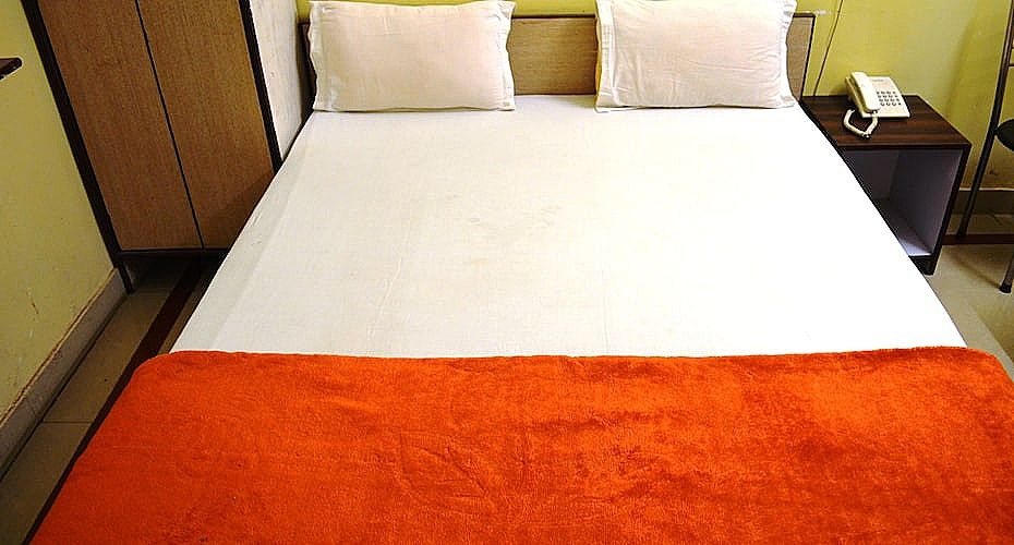 Hotel Keshari Atithi Bhawan AC Room 3