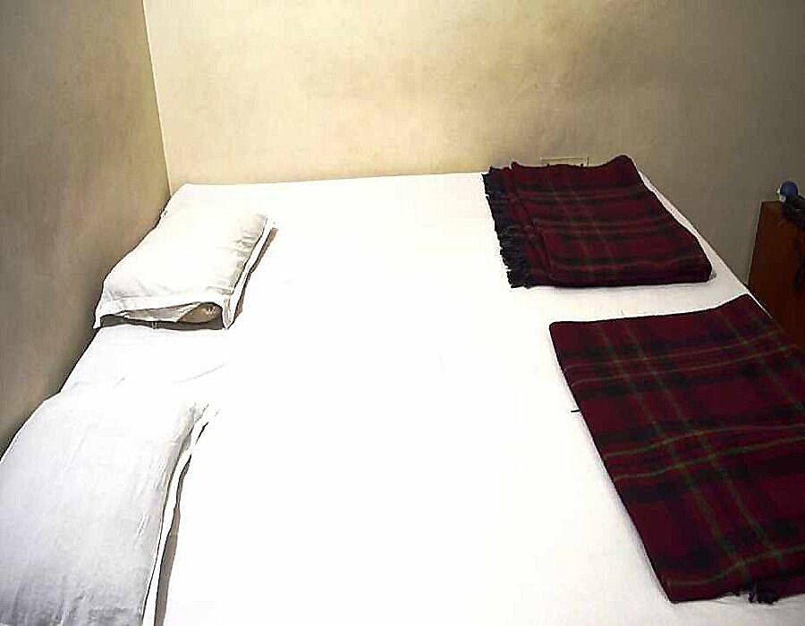 HOTEL SANTOOR Deluxe Room 4