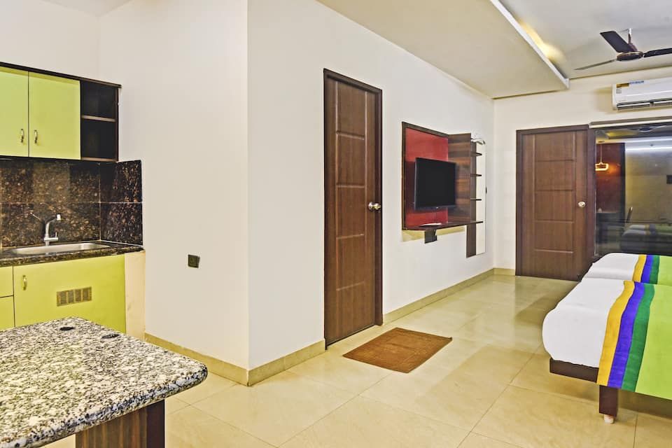 Treebo Kingsbury Fiesta Vellore Standard Room 12