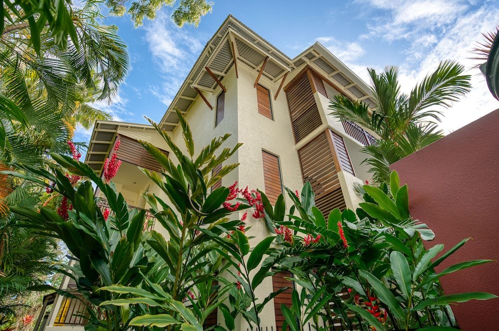 undefined Freestyle Resort Port Douglas 8