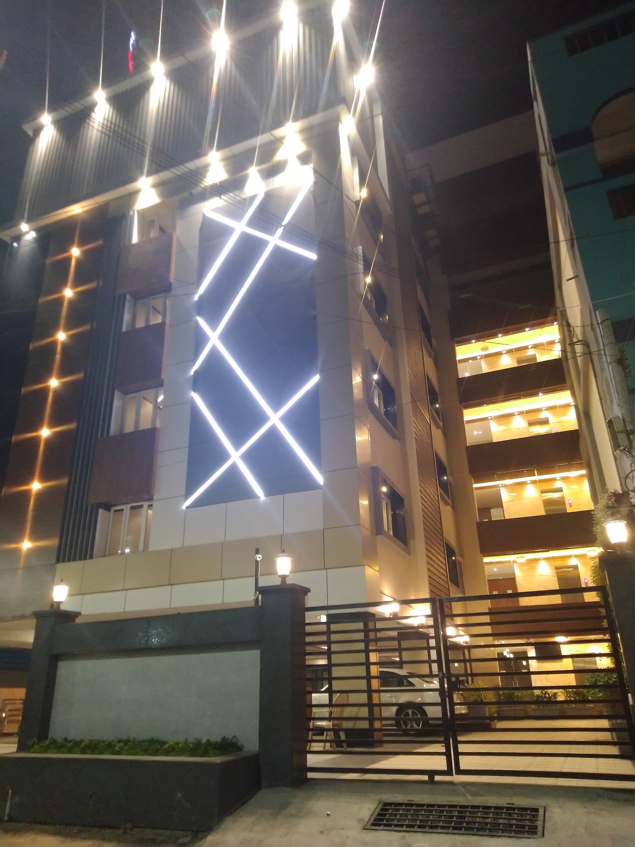 undefined Hotel Centre Side