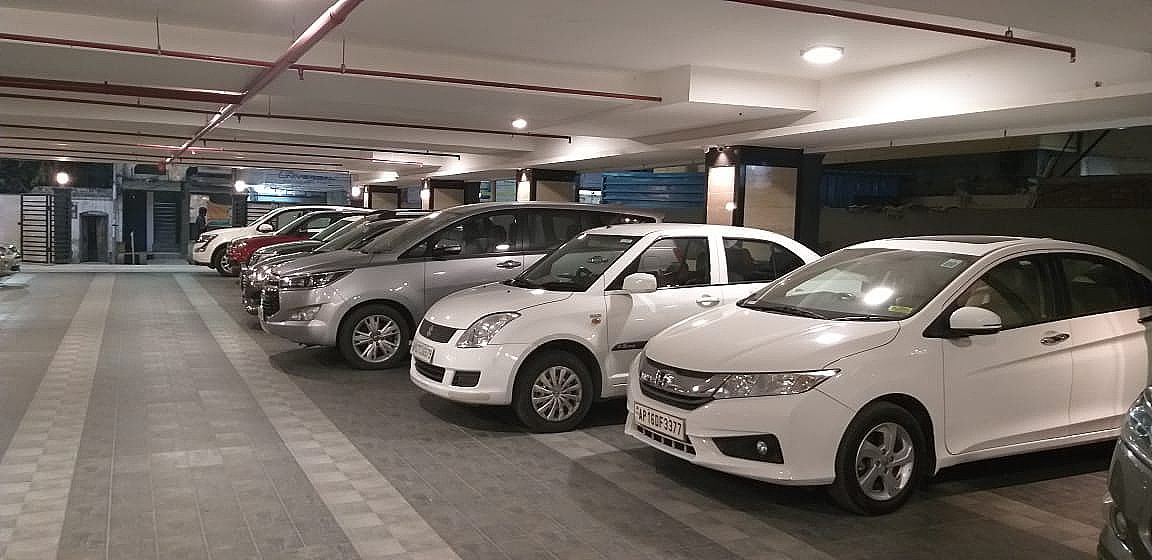 undefined Hotel Centre Side 6