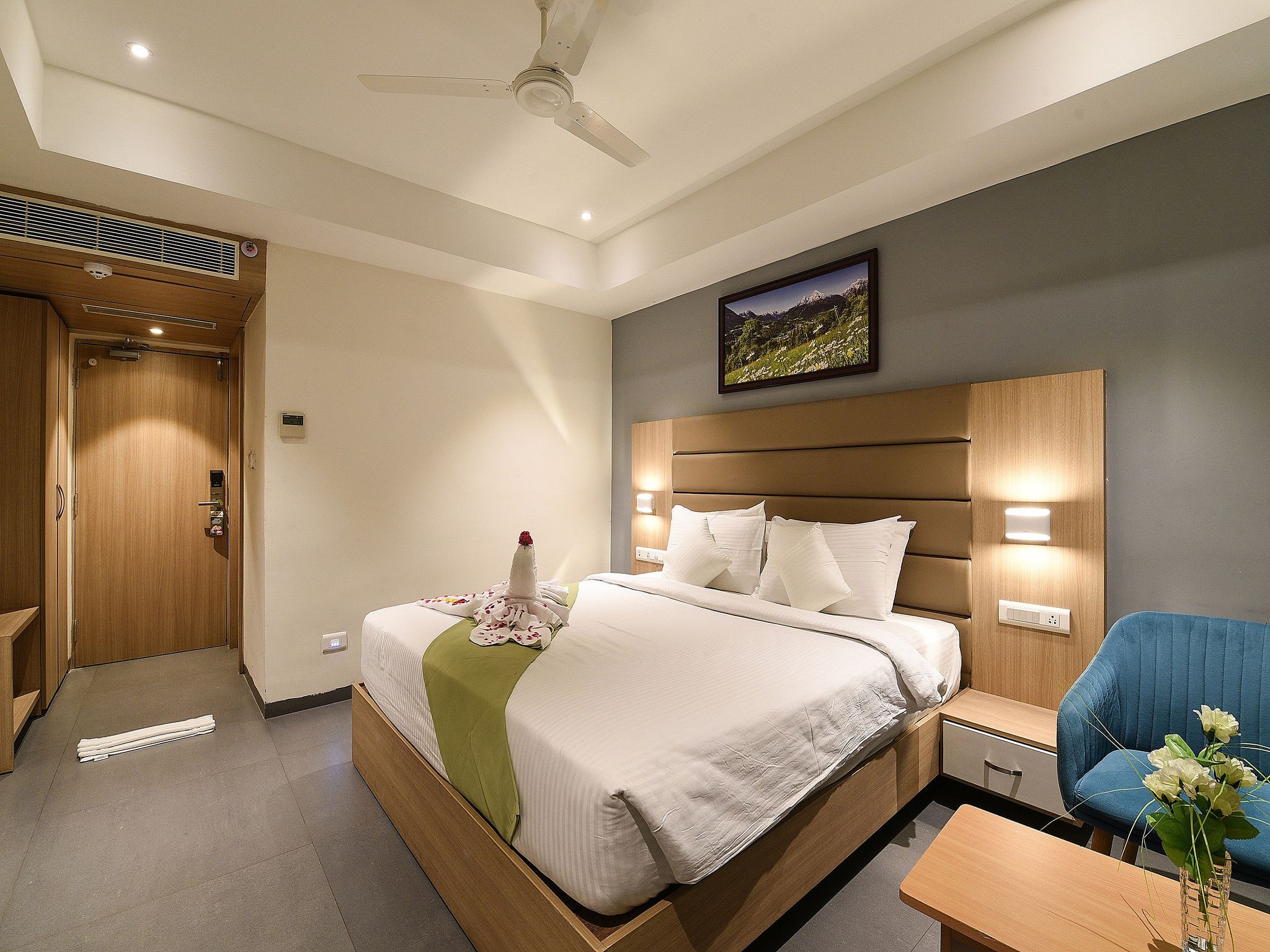 ABHAYAA HOTEL Premier Room 14