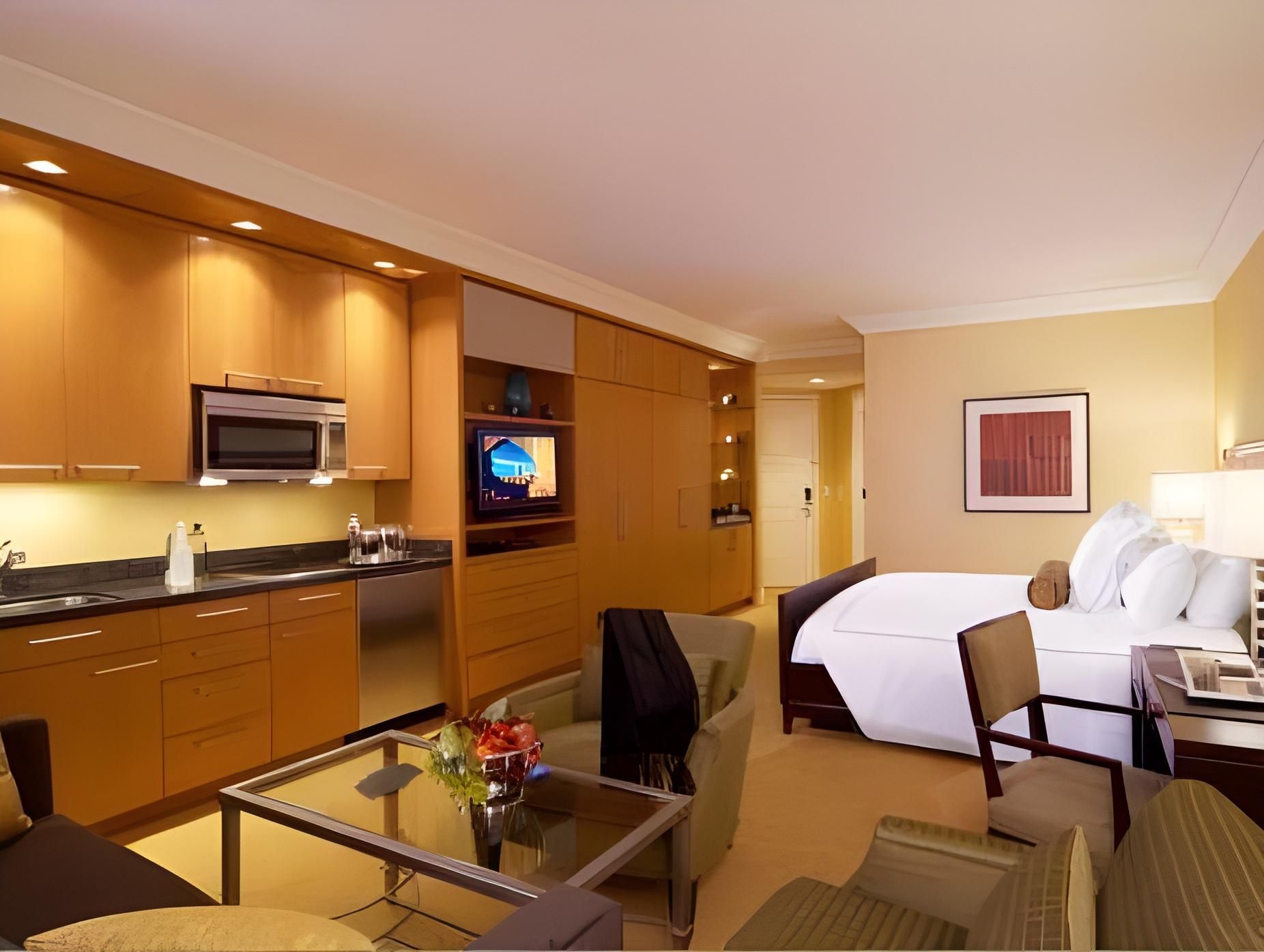 Trump International Hotel Las Vegas Superior King Room 4