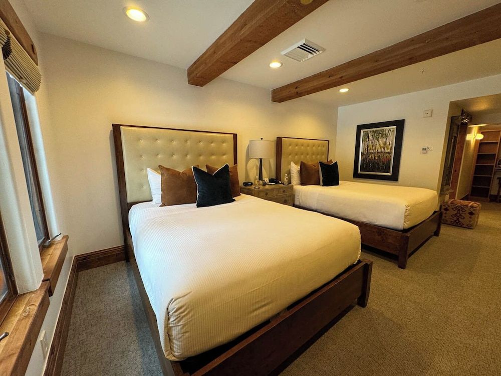 Deluxe Suite, 4 Bedrooms