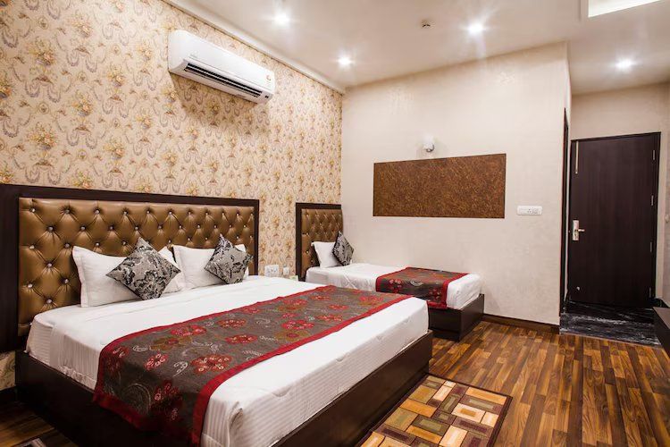 Deluxe Triple Bed
