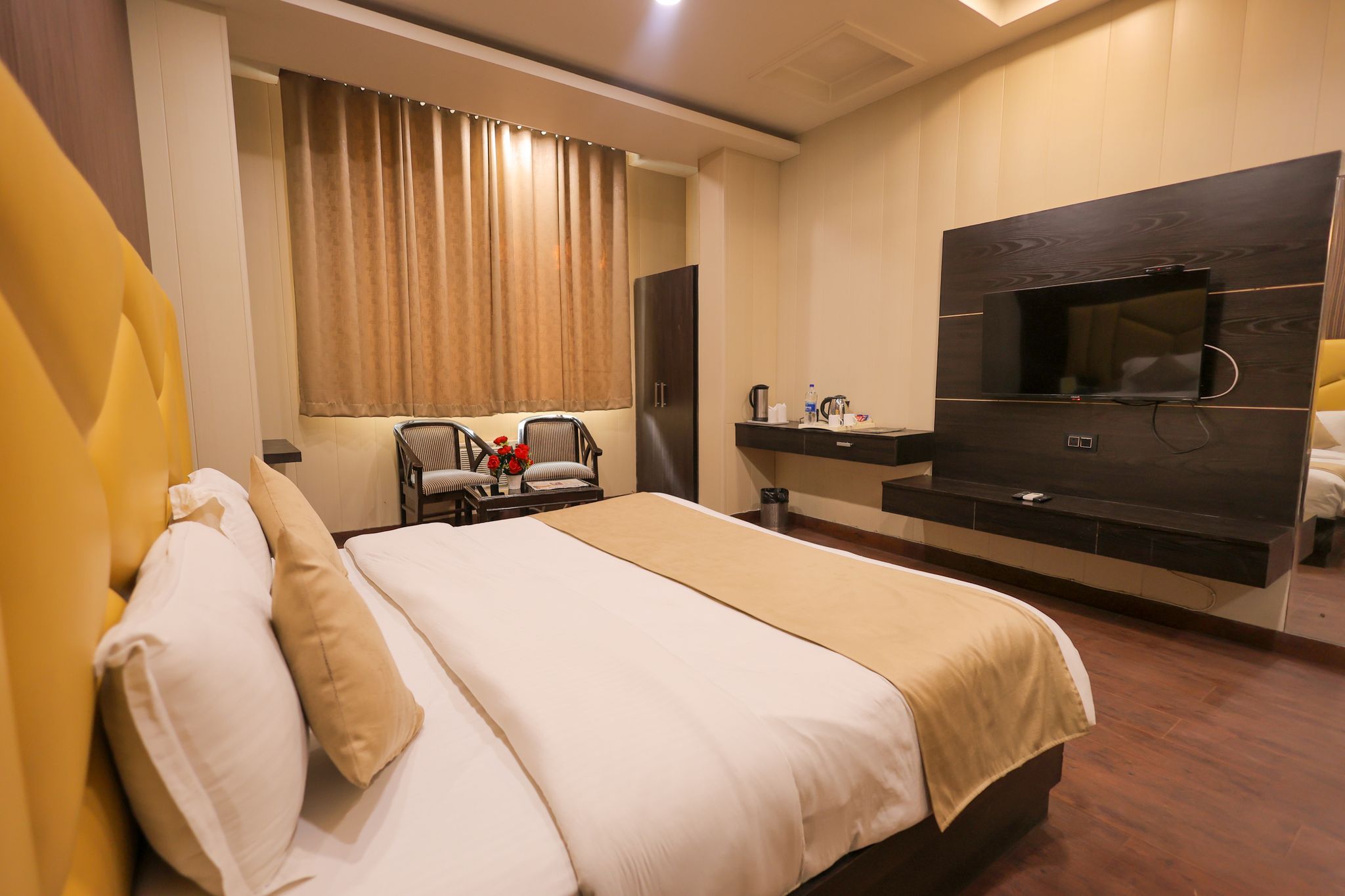 Hotel Krishnam Deluxe Double Bed 21