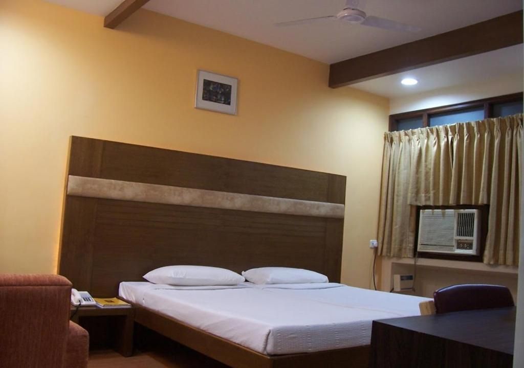 undefined City Grand Hotel 5