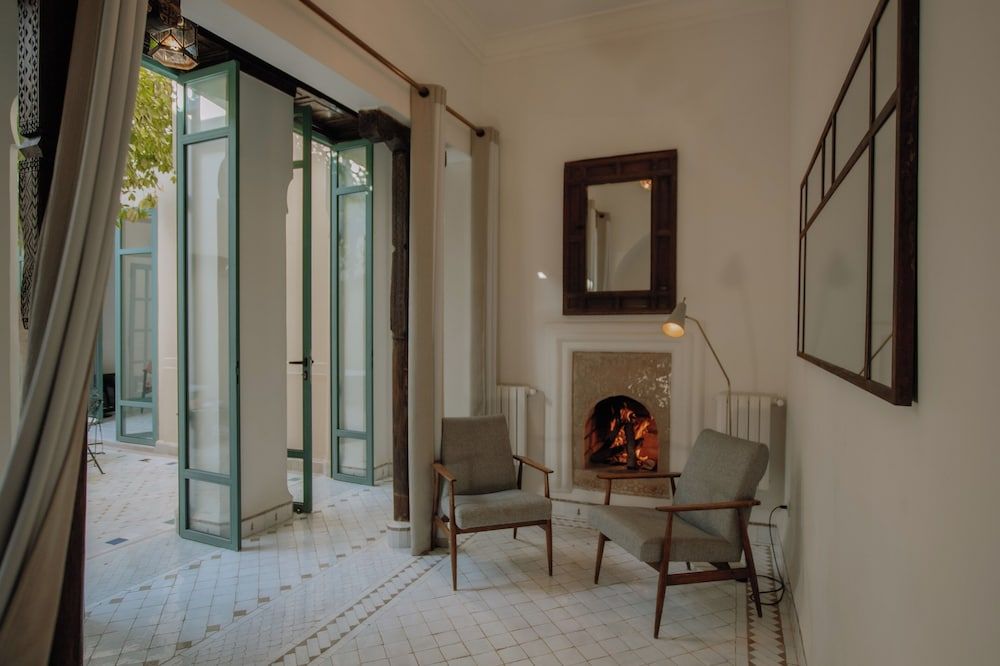 Les Deux Tours Junior Suite 2