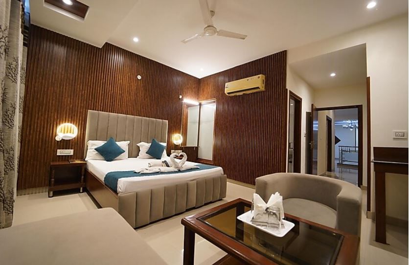 Executive Suite Rooms