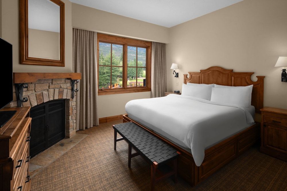 Suite, 2 Bedrooms, Balcony, Golf View