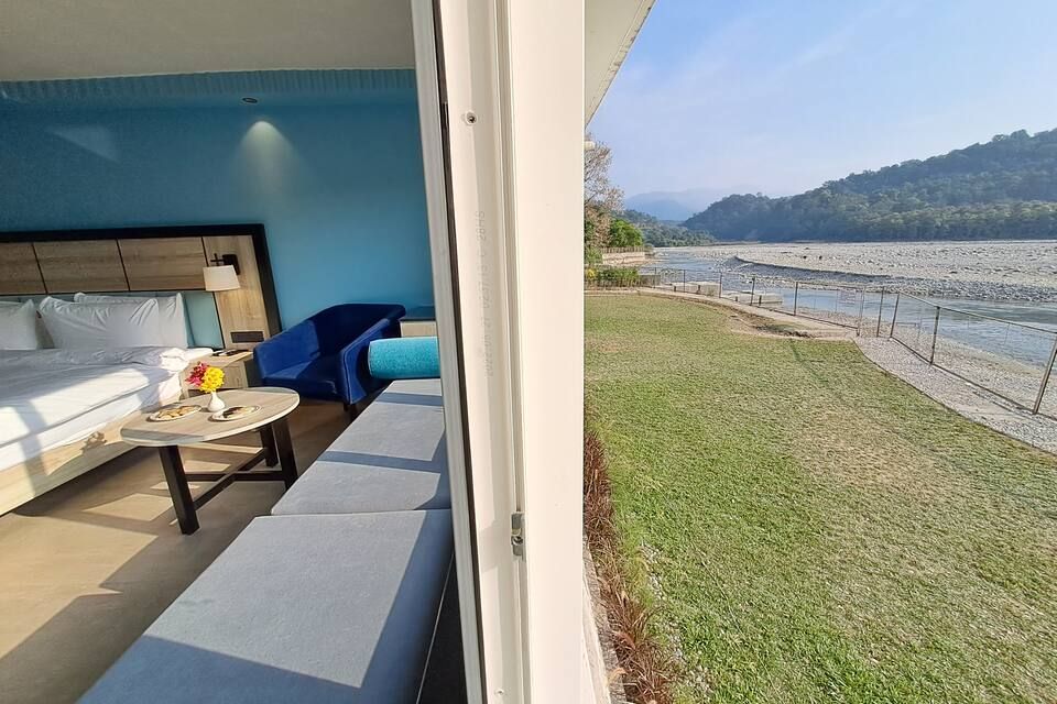 Corbett Aamod Spa and Resort - Riverside Resort Kosi Riverview Room 3