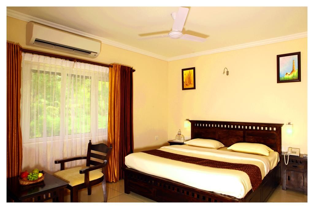 Corbett Aamod Spa and Resort - Riverside Resort Suite Room 2