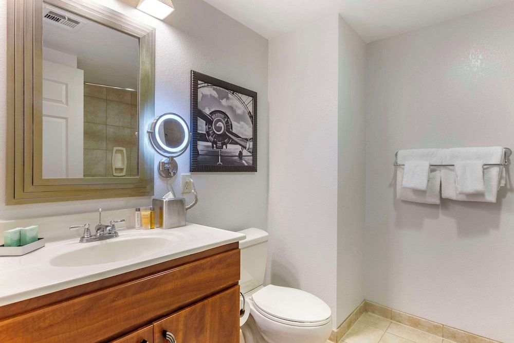 Bluegreen Vacations Club 36, Ascend Resort Collection Suite, 1 Queen Bed with Sofa bed, Accessible, Non Smoking 4