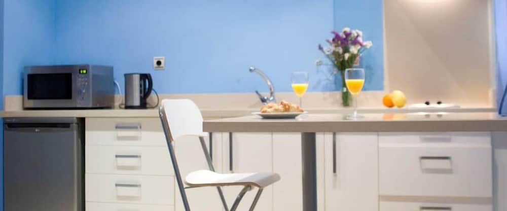 Life Apartments Giralda Suites Standard Apartment, 2 Bedrooms 16