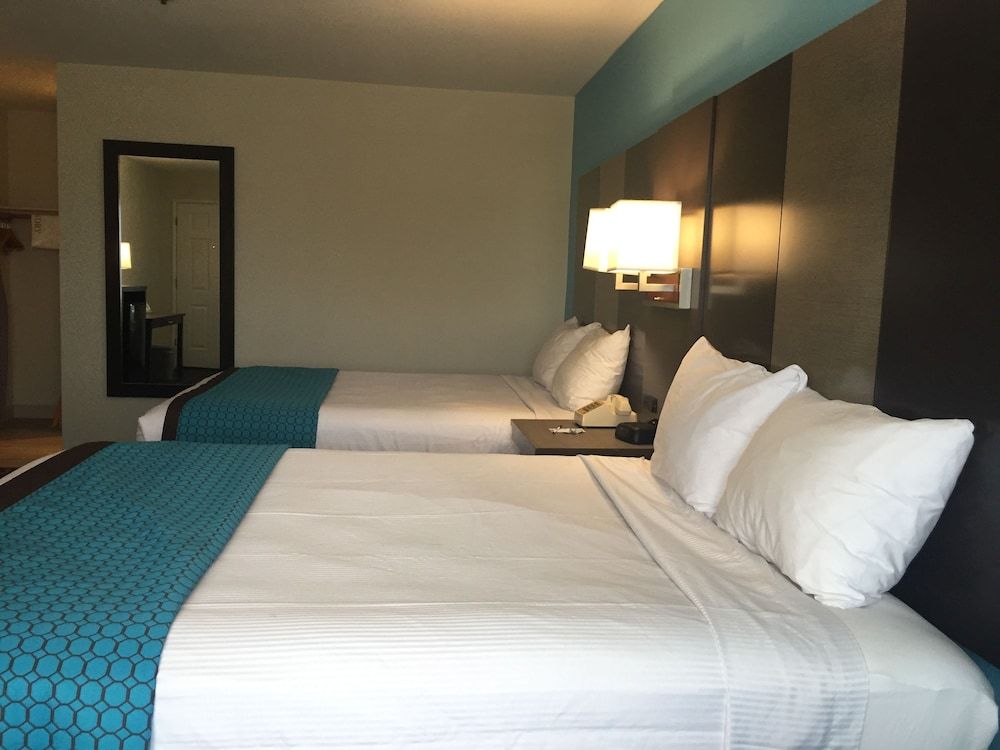 Two Queen Beds, Non-Smoking