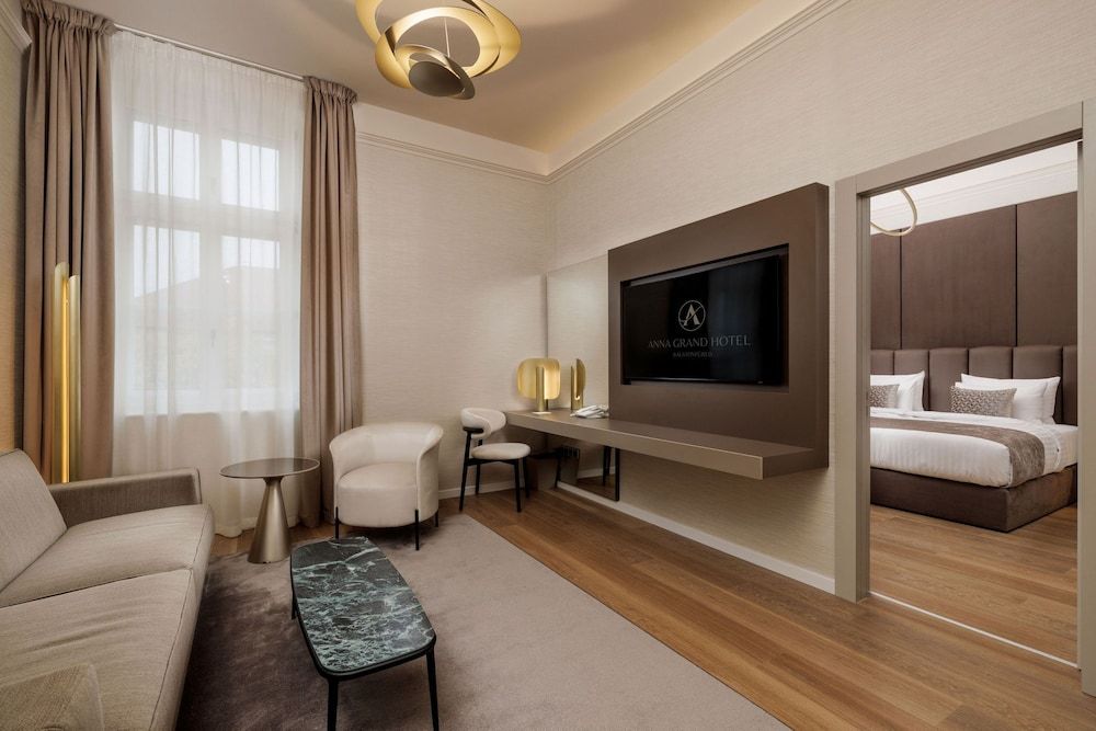 Anna Grand Hotel Executive Suite, 1 Bedroom 3