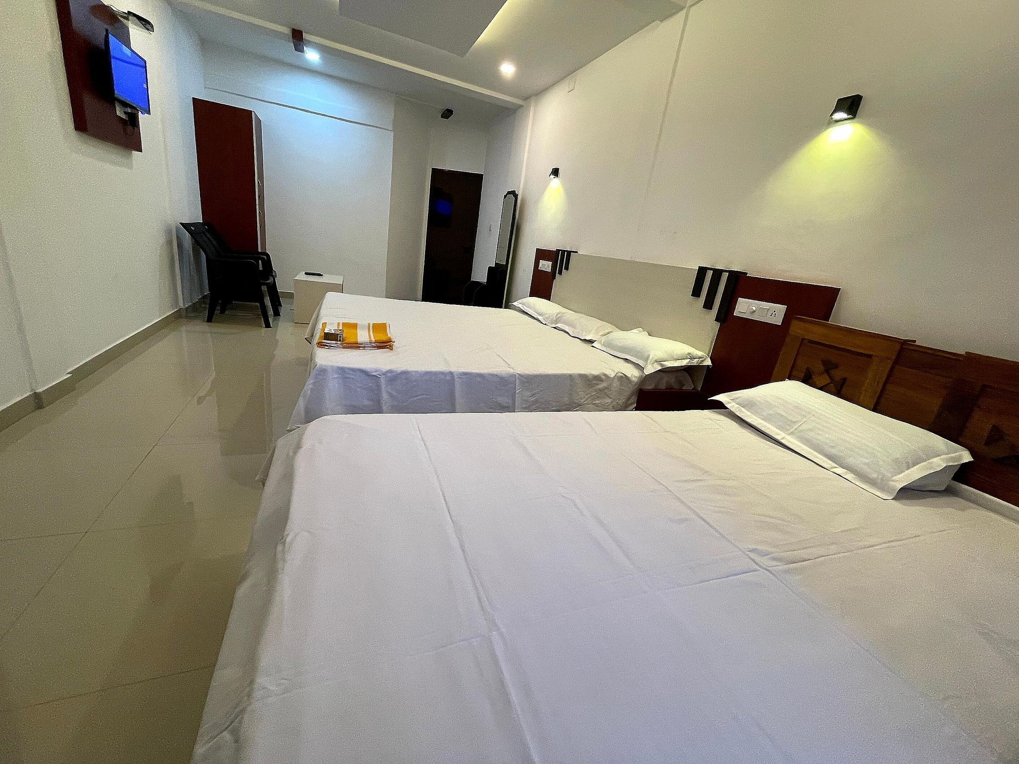 AC Five Bed Room