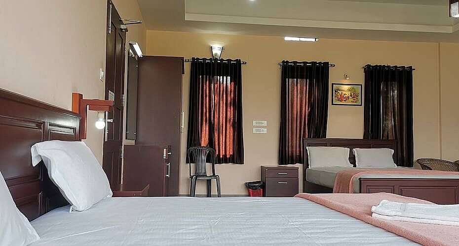 Deluxe King Room With Balcony