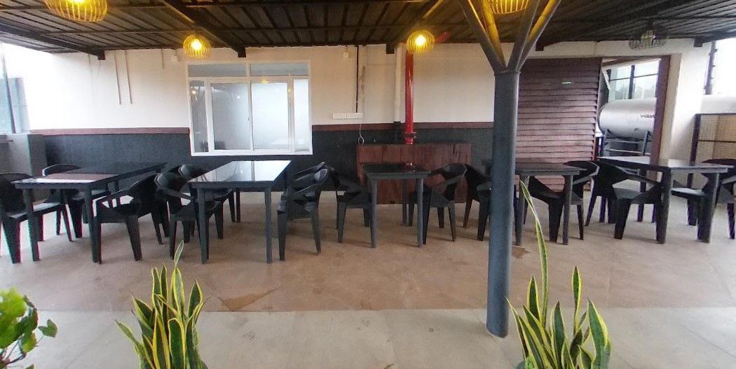 undefined Zubis Inn 5