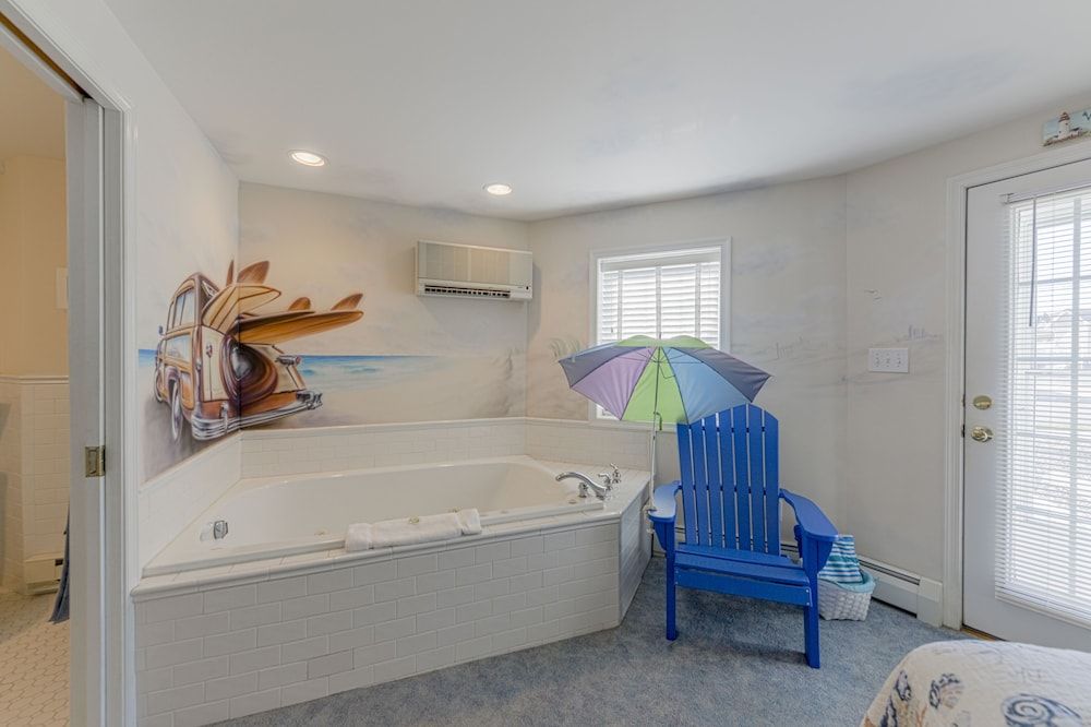 Summer Nites Standard Double Room, Ensuite (Life's A Beach Room) 8