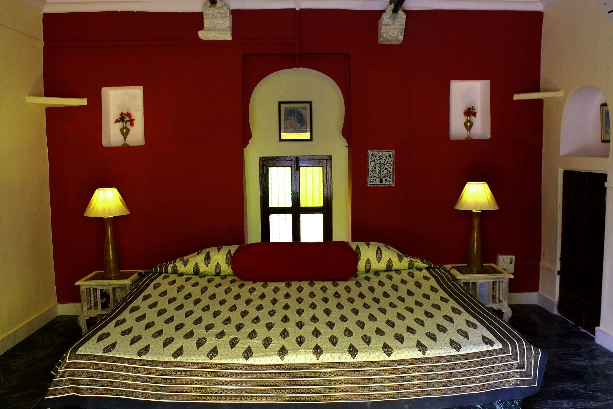 Heritage Deluxe Room with Balcony & Living Area