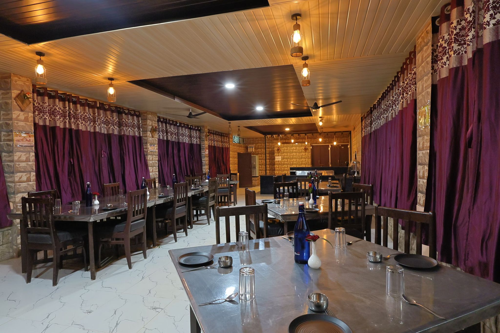 undefined Hotel Kanha 4