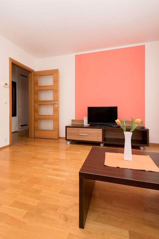 Aparthotel Angel Standard Apartment, 1 Double Bed 7