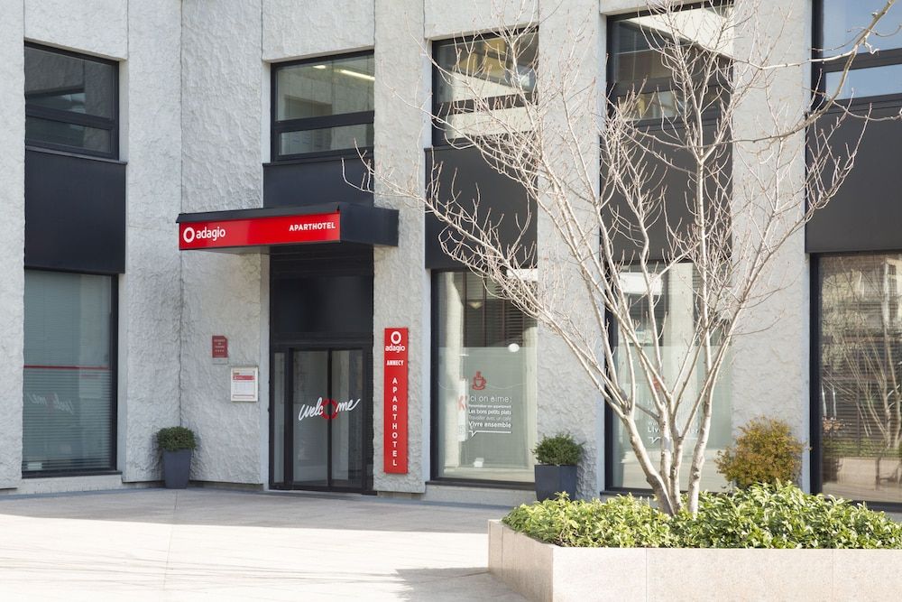 undefined Aparthotel Adagio Annecy Centre 3