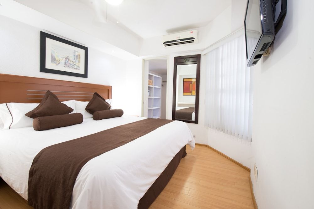 European Life Style Executive Suites & Gallery Suite, 3 Bedrooms