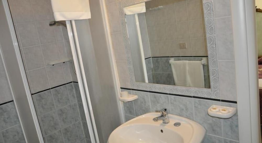 Piccolo Hotel Casa Mia Standard Double Room 7