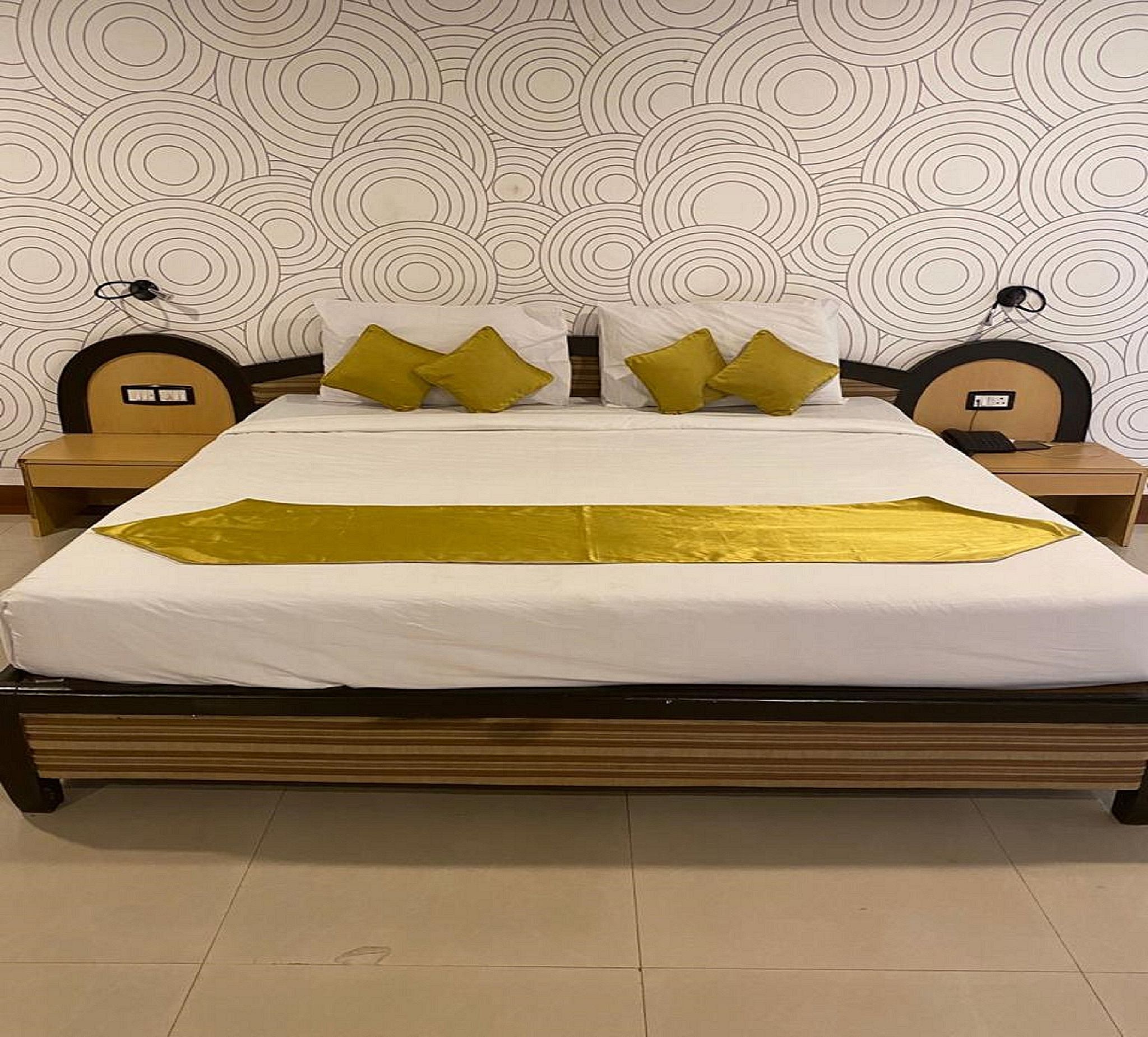 Om Shiv Hotel AC Standard Room 5