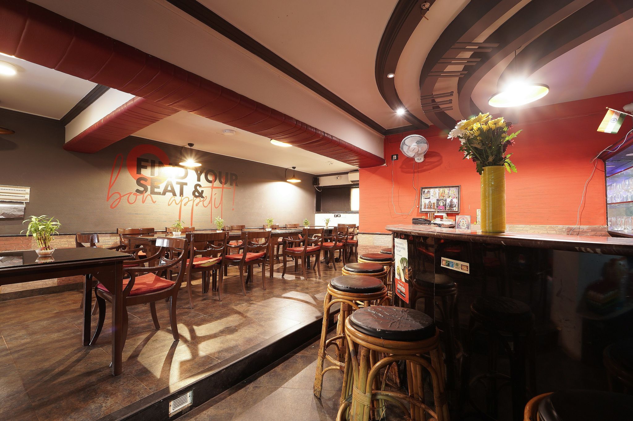 undefined Om Shiv Hotel 3