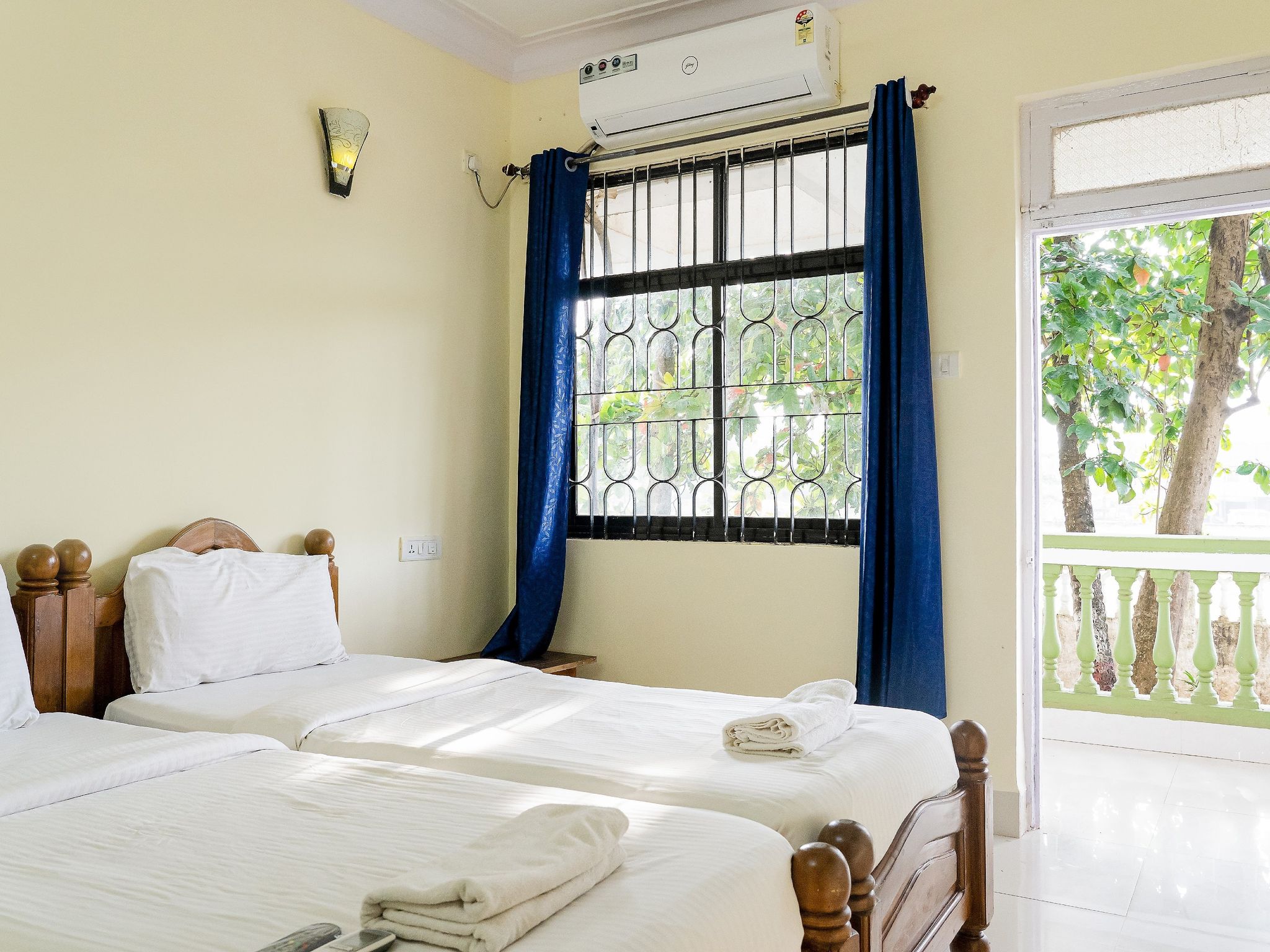 William Beach Resort AC Room 2