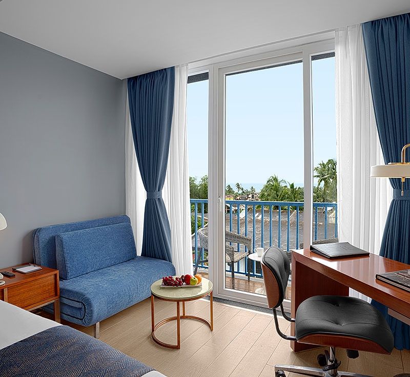 De Mandarin Hotel, Goa  Deluxe Sea View Room with Balcony 2