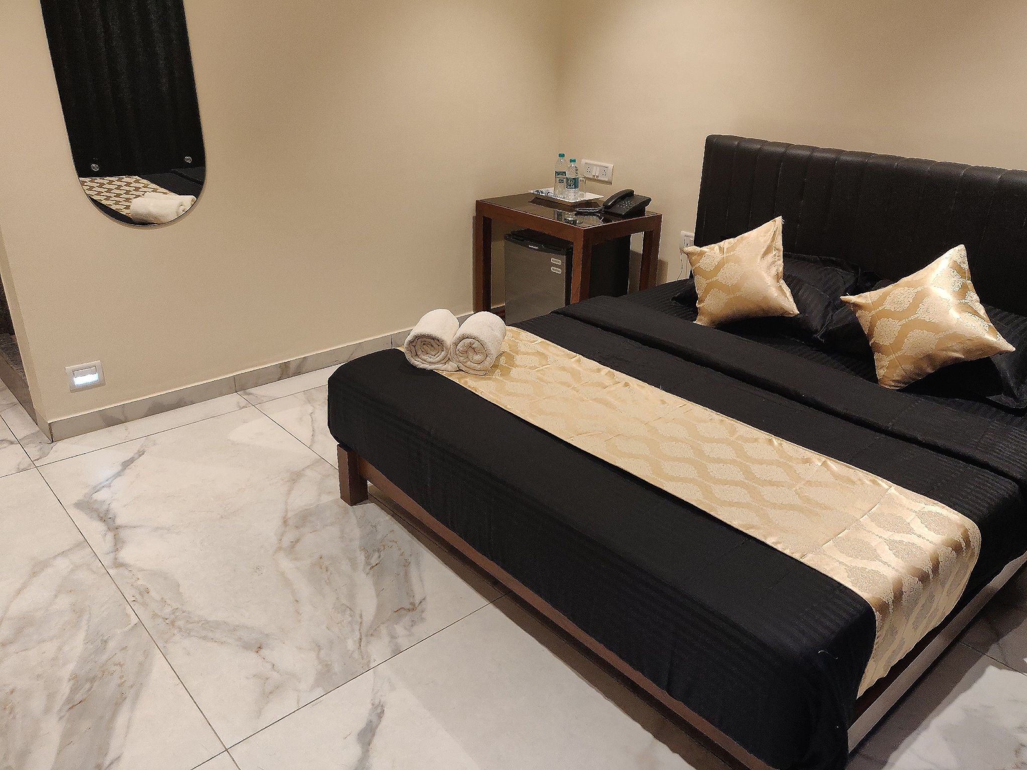 Wotel Calangute Deluxe AC Room 5