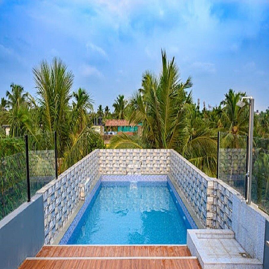 undefined Beach Front Resort 8
