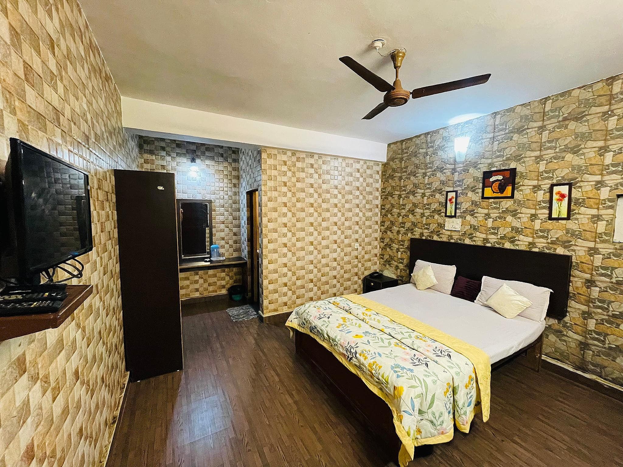 Premier Deluxe Room