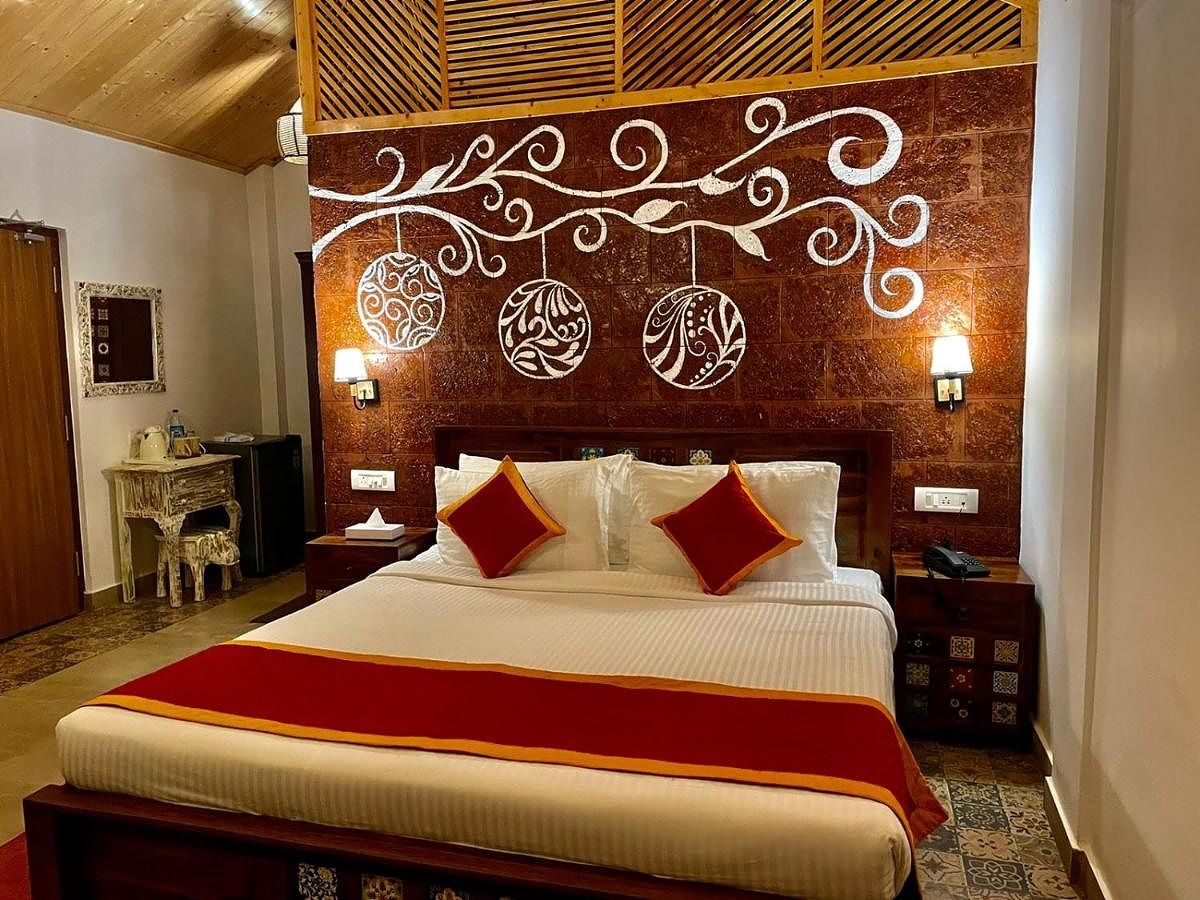 King Room with Lake View