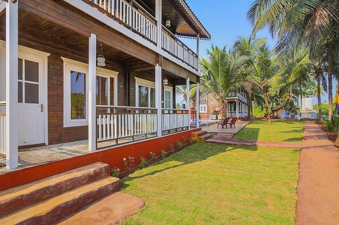 undefined Casa Seaesta Beach Cottages & Suites 6
