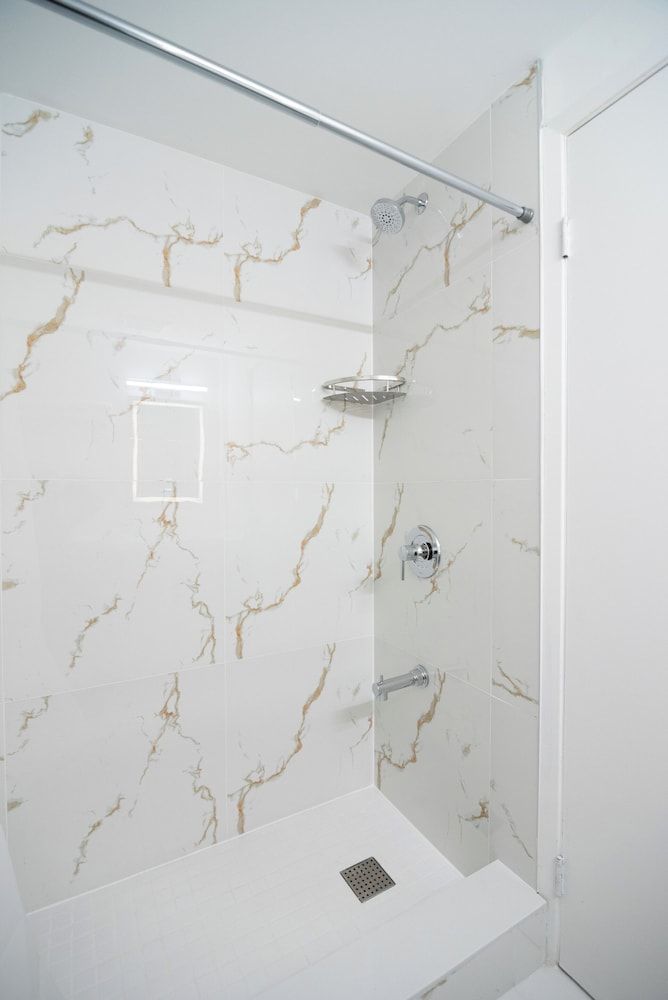 Diplomat Inn Executive Room, 2 Queen Beds 19